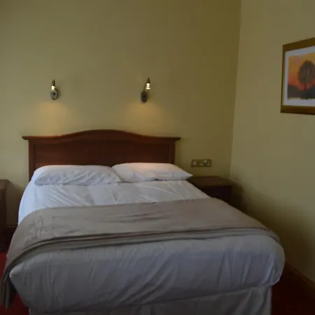 The Anglers Rest Otel Headford